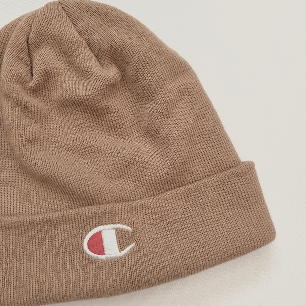 champion | unisex tan classic minimal embroidery c logo ribbed knit beanie hat - Picture 2 of 3